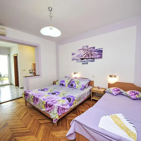 Dajak-2 By Interhome Appartement *