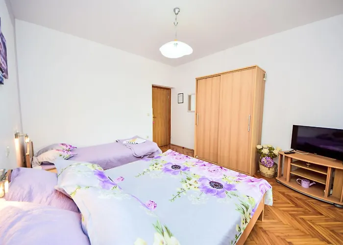 Dajak-2 By Interhome *